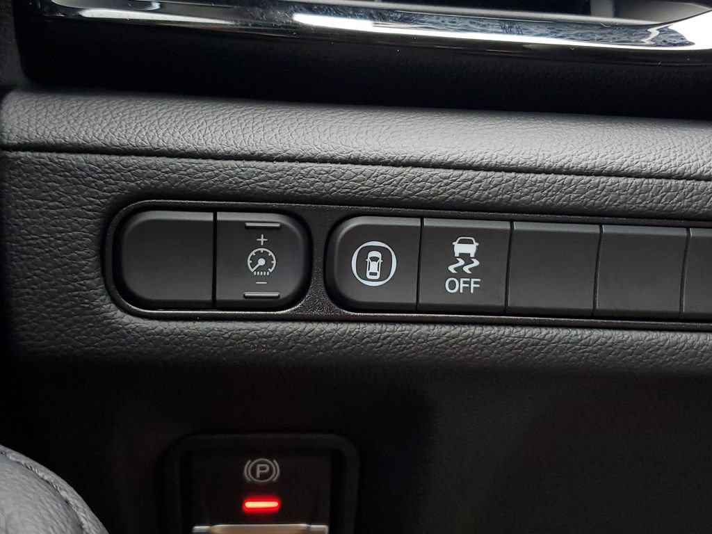 Certified 2026 Acura MDX FWD image 30