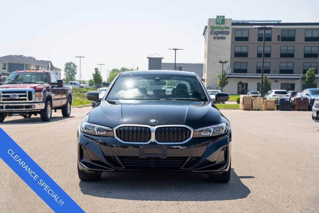 Used 2023 BMW 330i xDrive Sedan w/ Premium Package image 2