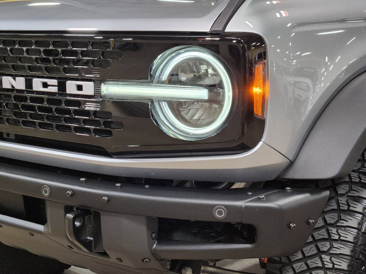 Used 2024 Ford Bronco Wildtrak AWD/4WD image 14