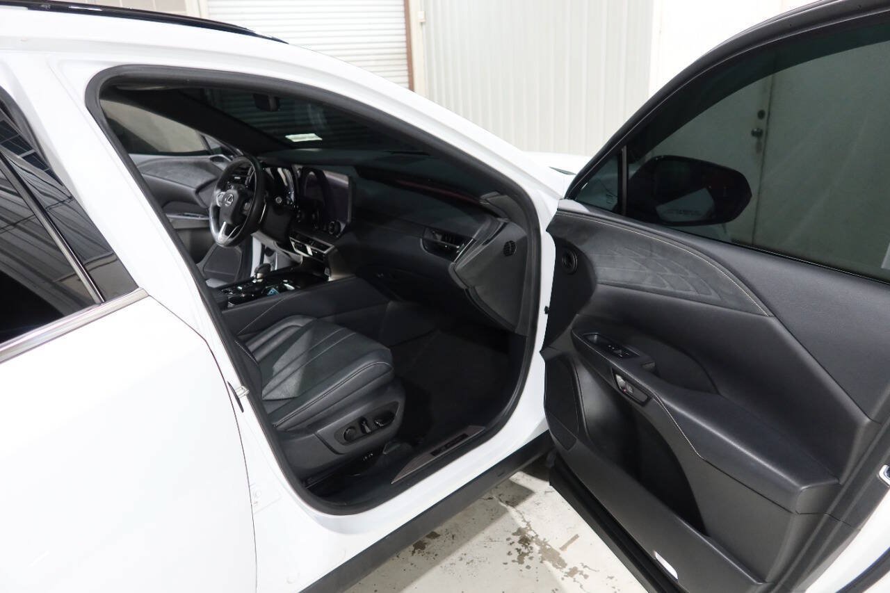 Used 2023 Lexus RX 350 F Sport w/ Accessory Package AWD/4WD image 12