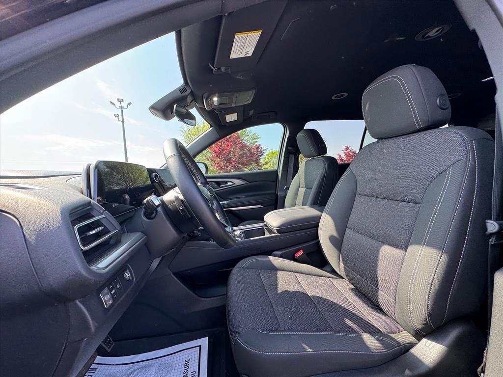 Used 2026 Chevrolet Traverse LT w/ LPO, Floor Liner Package image 17
