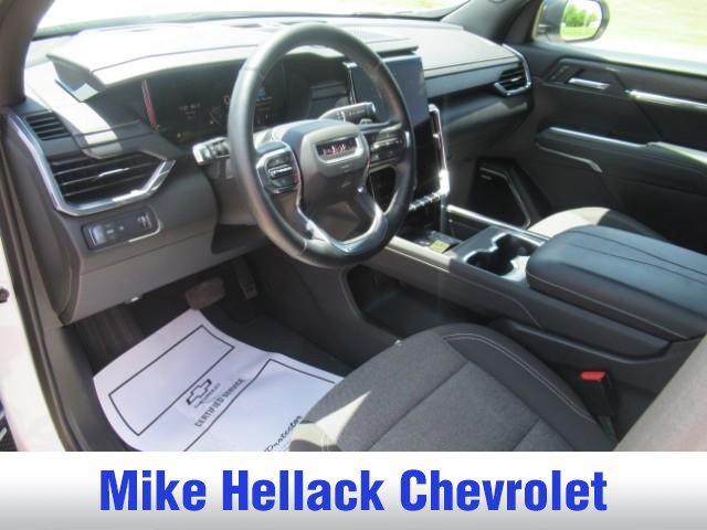 Used 2025 GMC Acadia Elevation FWD image 23