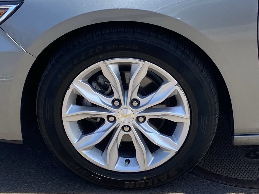 Used 2023 Chevrolet Malibu LT FWD image 27
