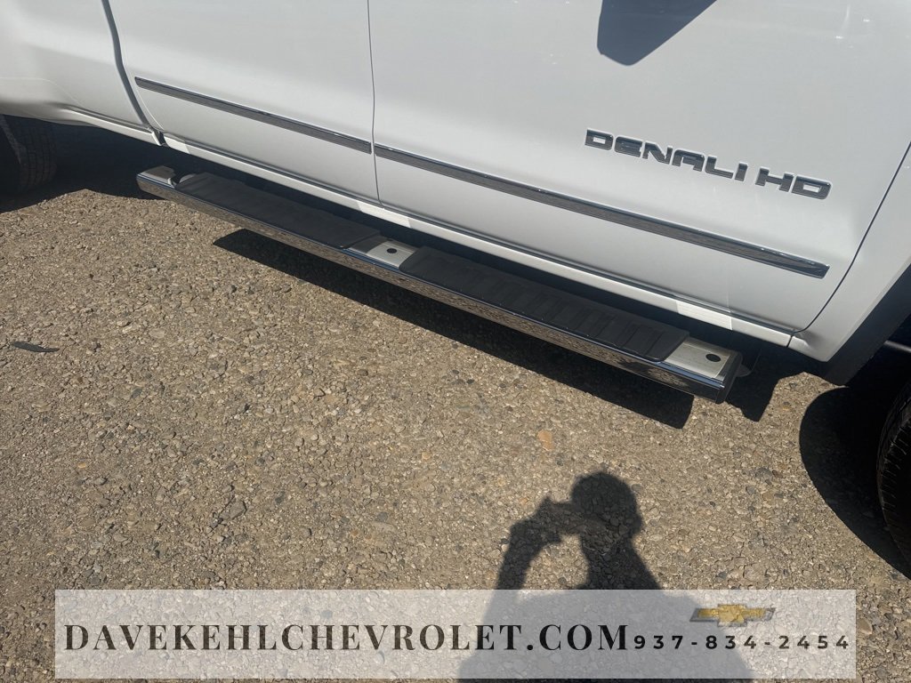 Used 2015 GMC Sierra 3500 Denali w/ Duramax Plus Package image 47