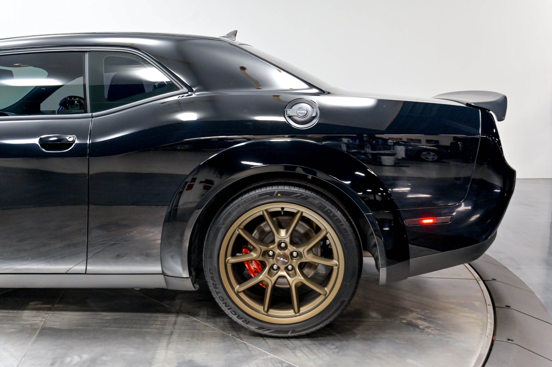 Used 2023 Dodge Challenger SRT Hellcat RWD image 41