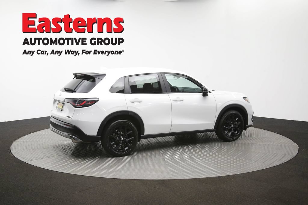 Used 2025 Honda HR-V Sport image 41