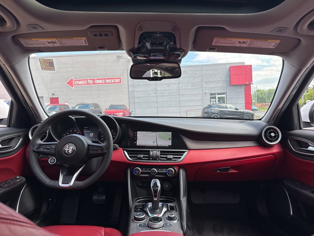 Used 2021 Alfa Romeo Giulia Ti AWD/4WD image 34