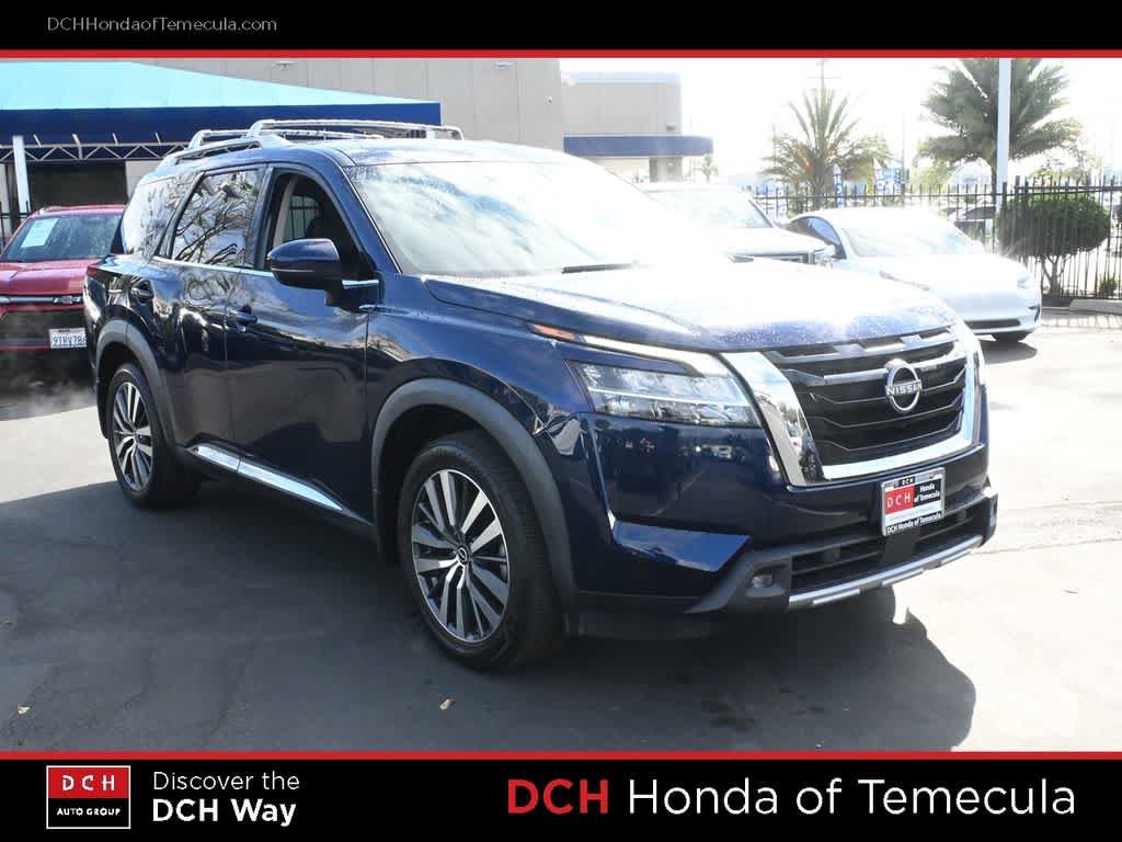 Used 2022 Nissan Pathfinder Platinum w/ Cargo Package image 3