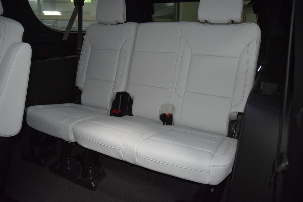 New 2026 Chevrolet Suburban Premier AWD/4WD image 44
