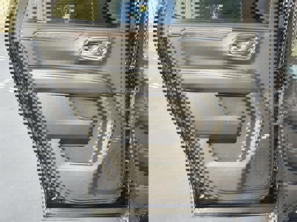 Used 2023 Chevrolet Tahoe LT image 27