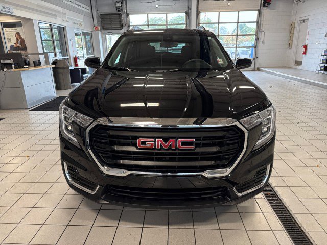 Certified 2024 GMC Terrain SLE w/ Driver Convenience Package image 8