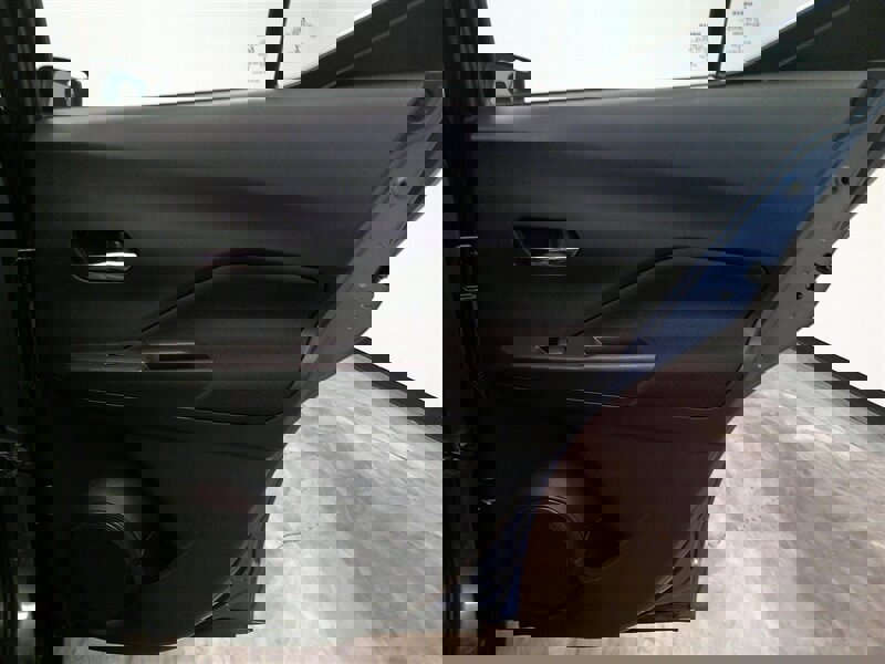 Used 2023 Nissan Kicks SV image 31