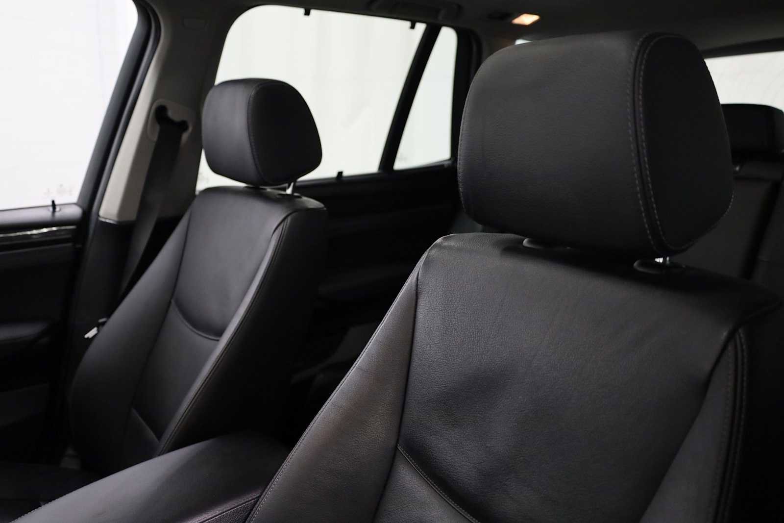 Used 2017 BMW X3 xDrive28i image 17