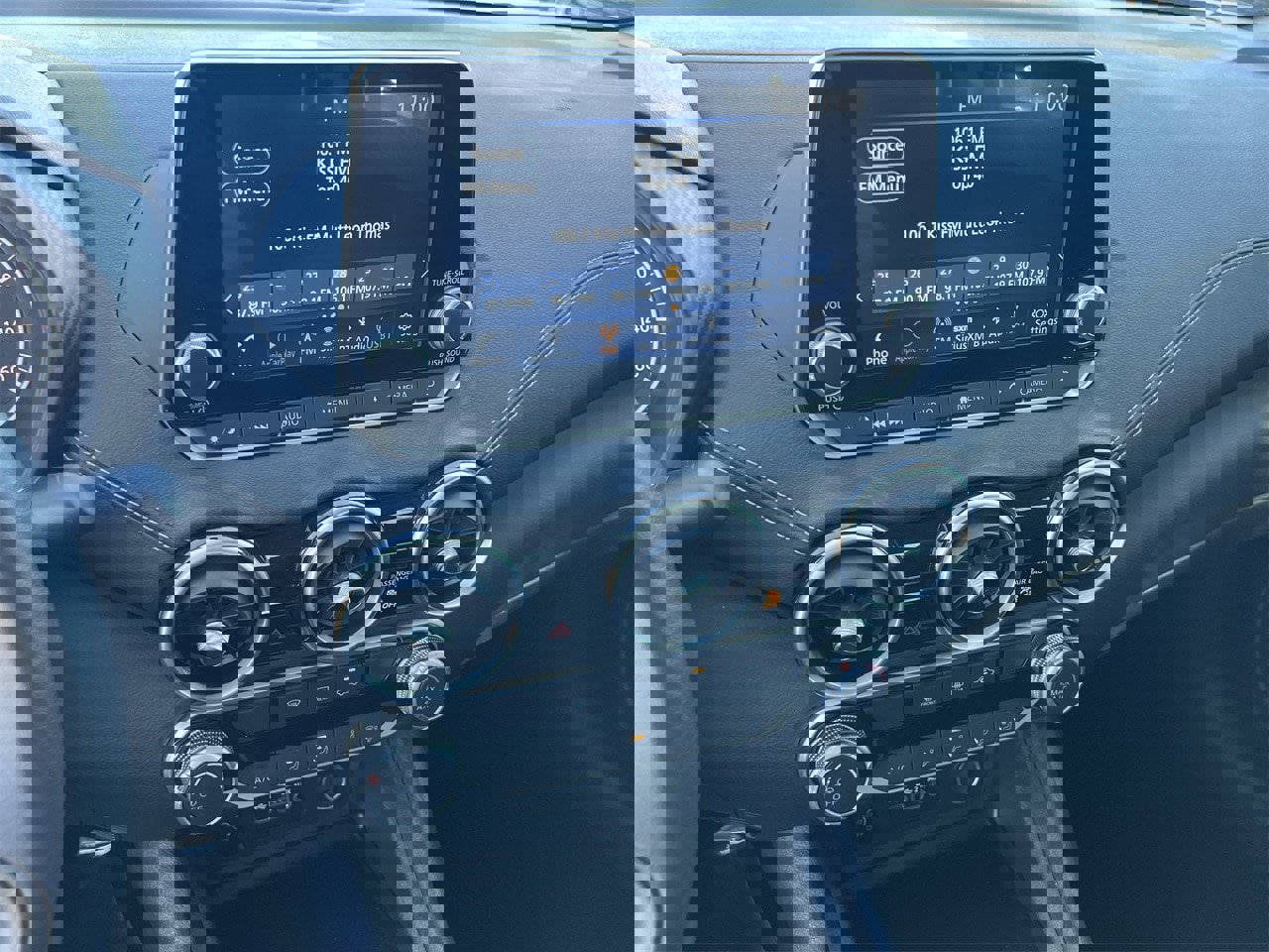 Certified 2024 Nissan Sentra SV image 15