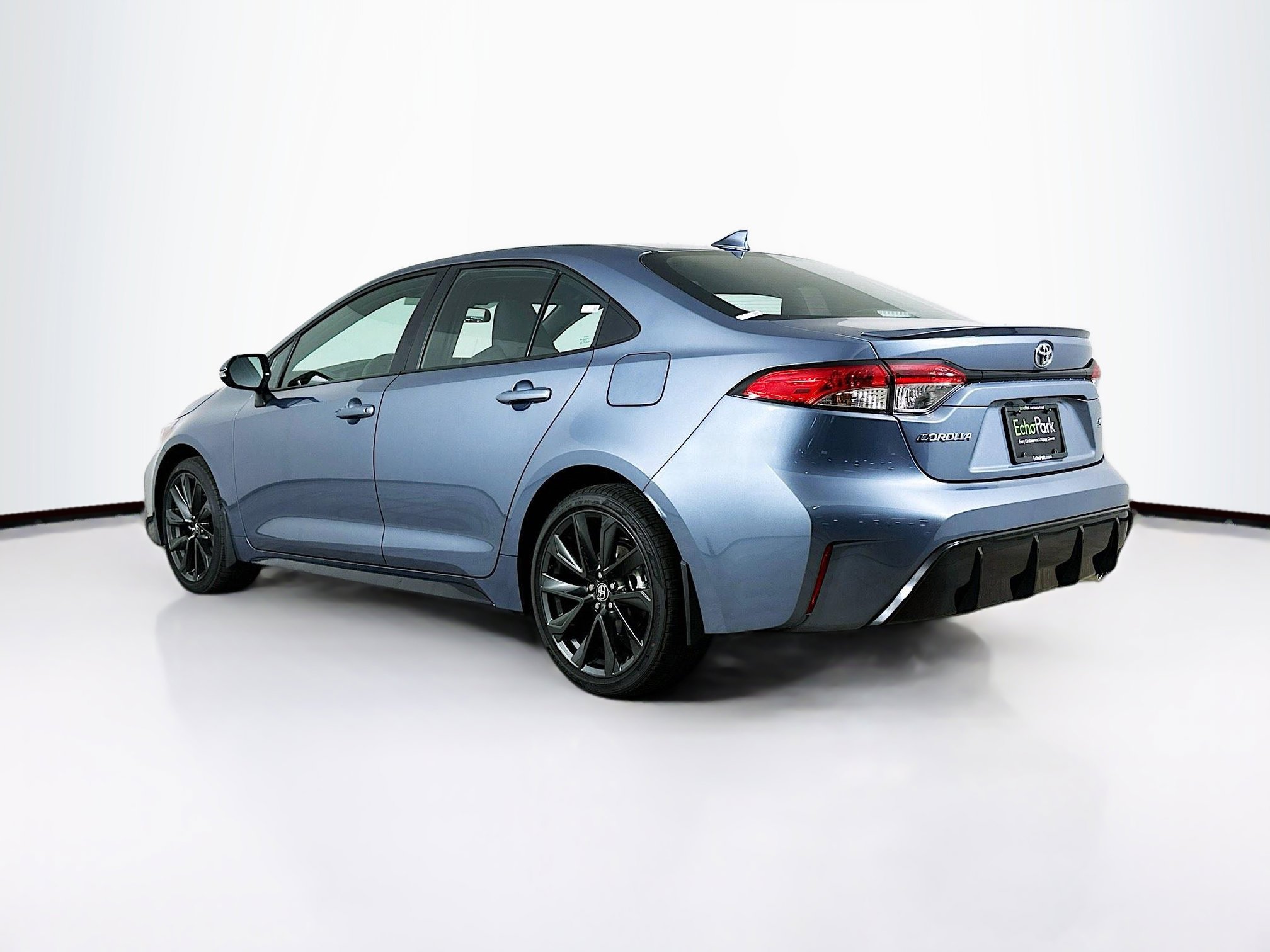 Used 2026 Toyota Corolla SE image 5