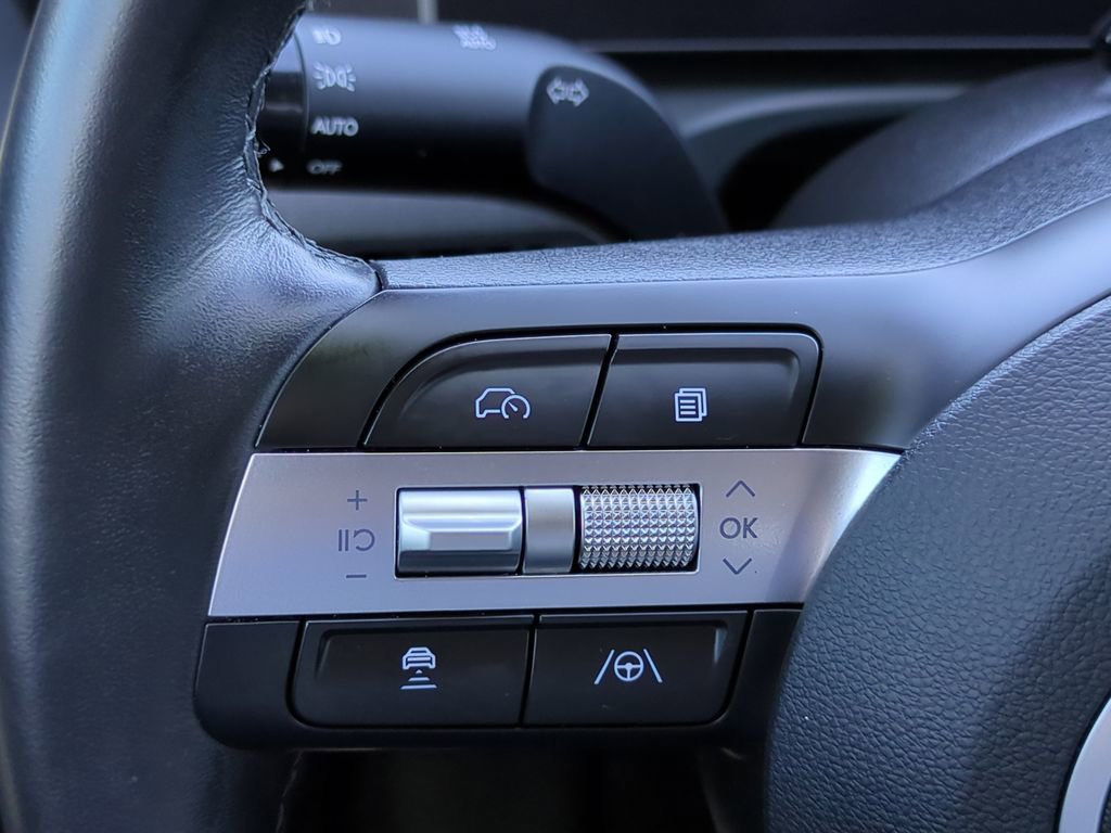 Certified 2025 Hyundai Tucson SEL image 12