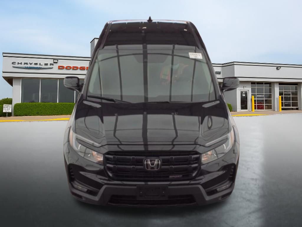 Used 2024 Honda Ridgeline Sport image 2