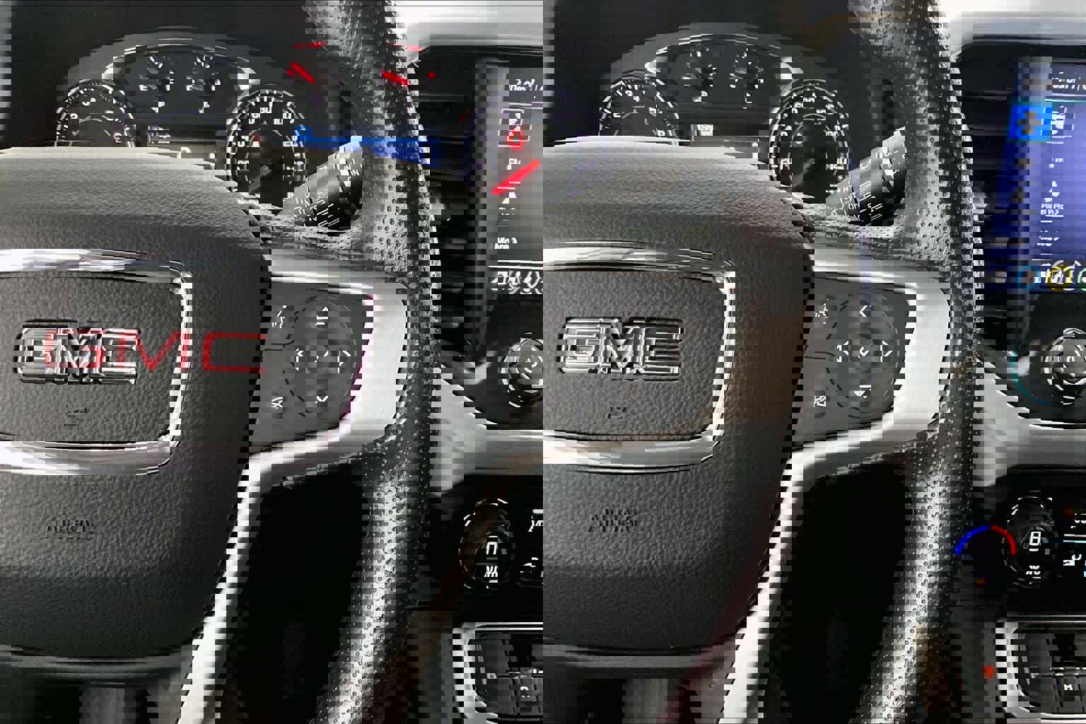 Used 2023 GMC Acadia SLE w/ Driver Convenience Package image 22