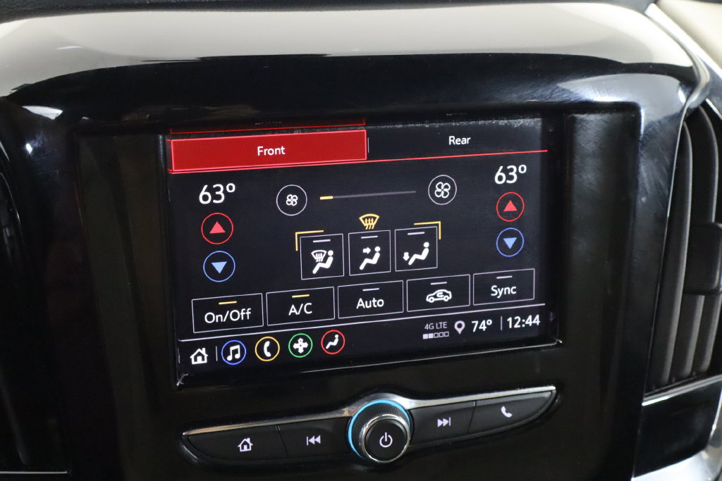 Used 2023 Chevrolet Traverse LS FWD image 37