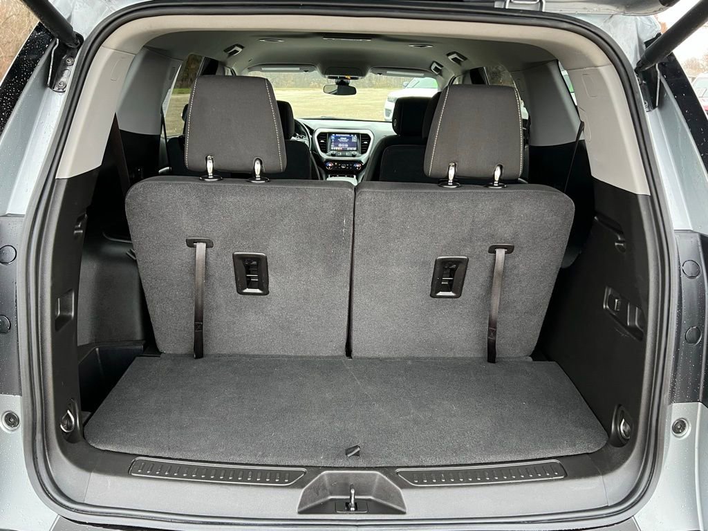 Used 2023 GMC Acadia SLE w/ Driver Convenience Package image 20