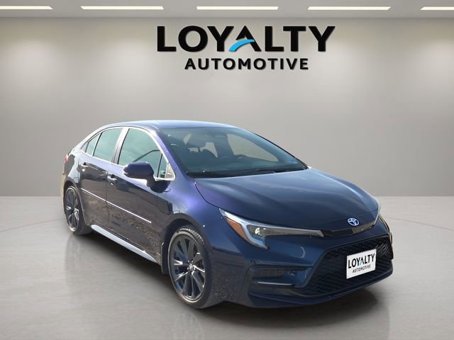 Used 2024 Toyota Corolla SE w/ SE Premium Package FWD image 7