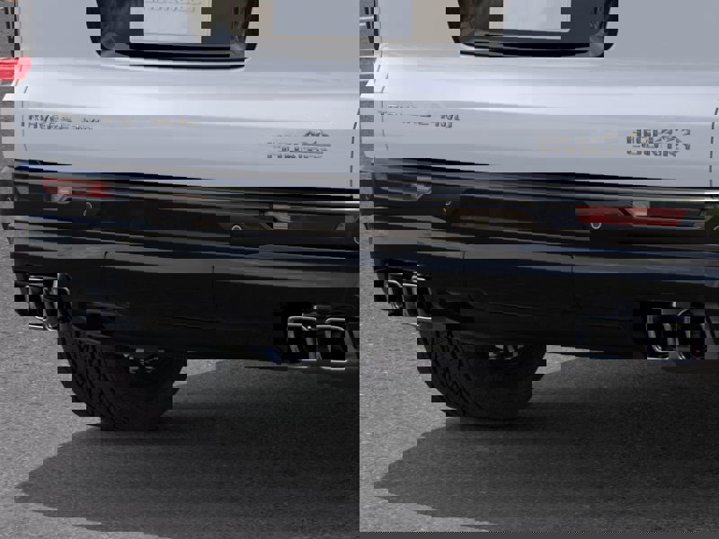 New 2026 Chevrolet Traverse High Country image 14