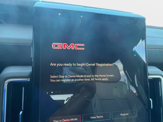 New 2026 GMC Yukon XL Denali w/ Sun & Power Step Package AWD/4WD image 18
