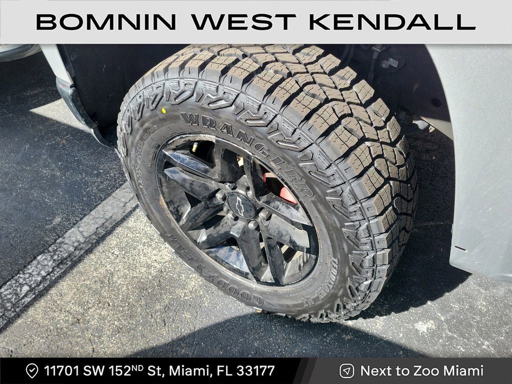 Used 2021 Chevrolet Silverado 1500 LT Trail Boss image 9