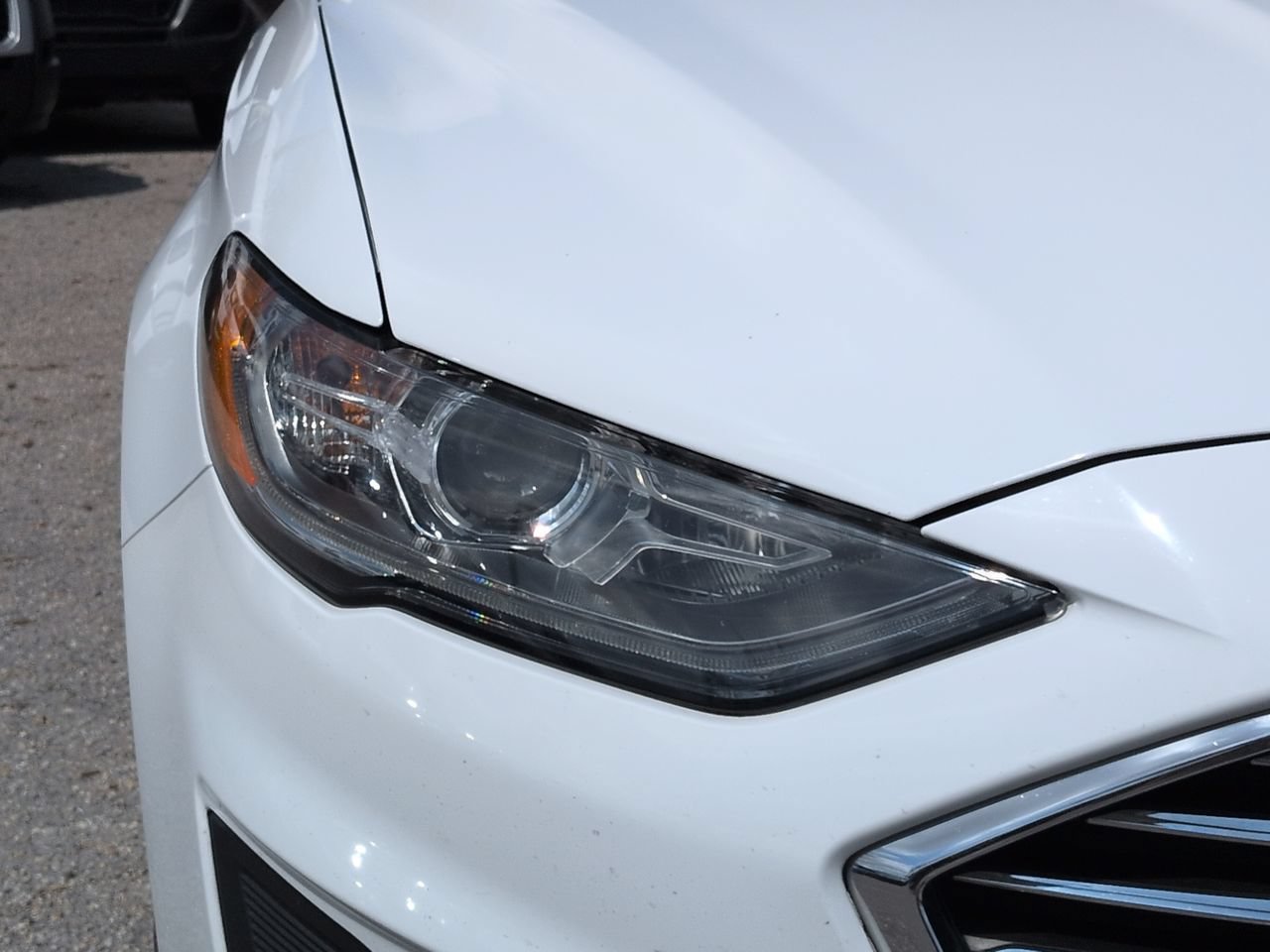 Used 2019 Ford Fusion SE w/ Equipment Group 151A FWD image 10