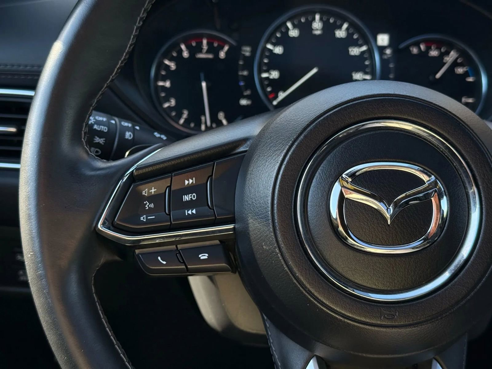 Used 2020 MAZDA CX-5 Signature image 31