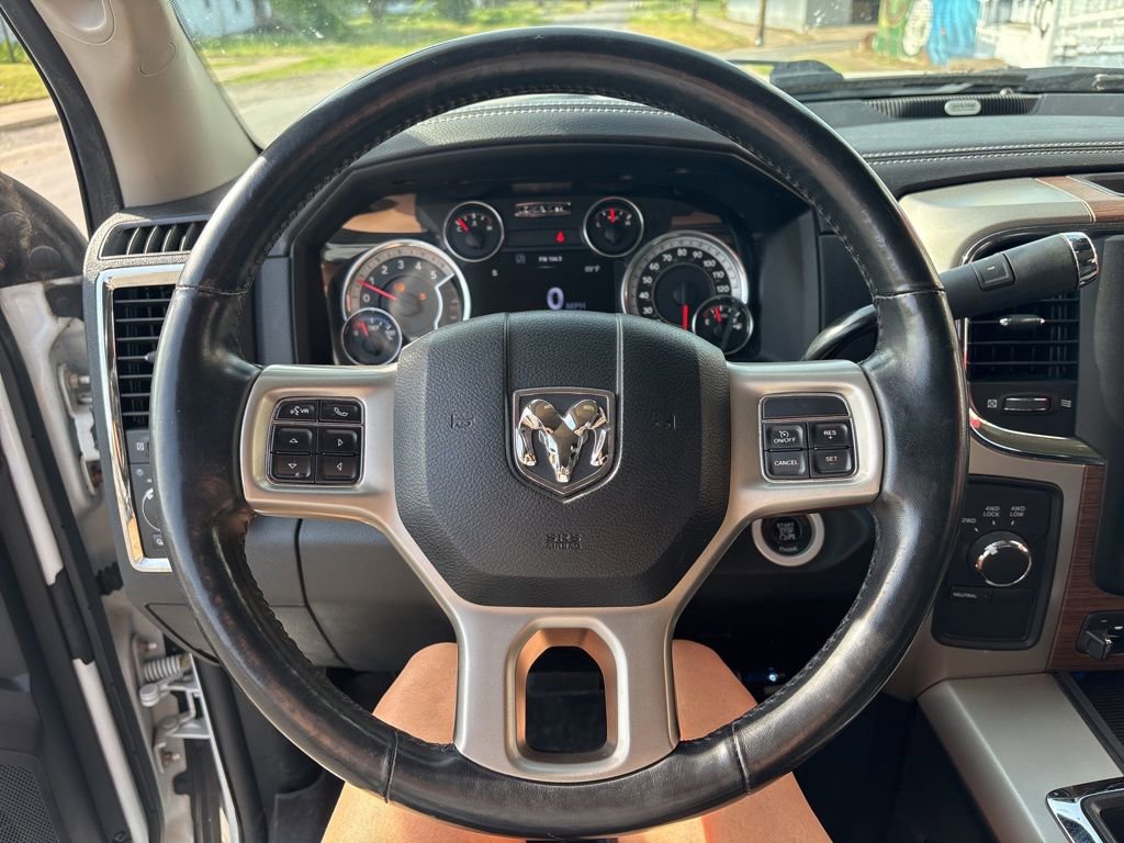 Used 2015 RAM 3500 Laramie image 13