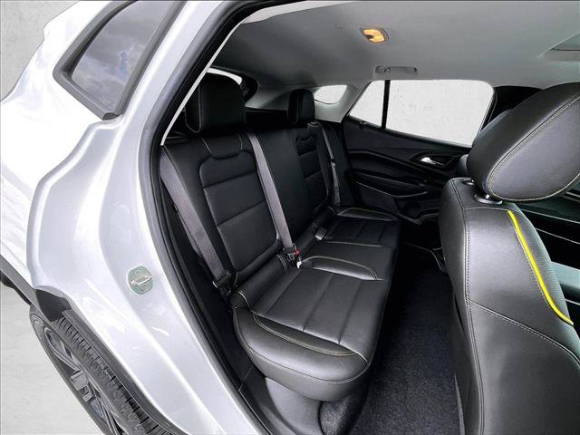 Used 2024 Chevrolet Trax ACTIV w/ Sunroof Package FWD image 29