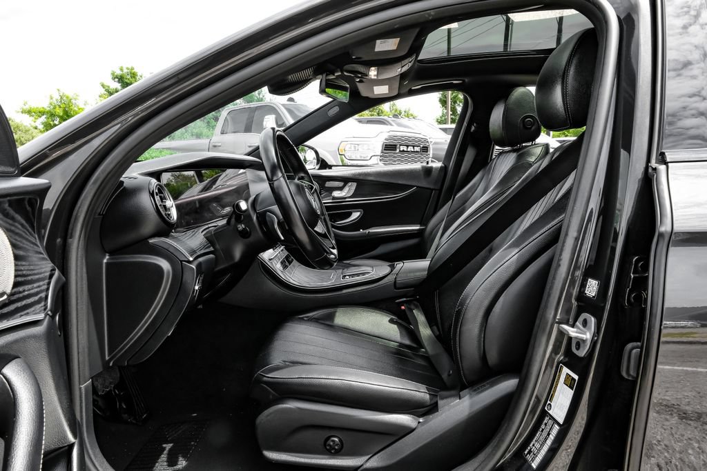 Used 2021 Mercedes-Benz E 350 4MATIC Sedan w/ Premium Package image 37
