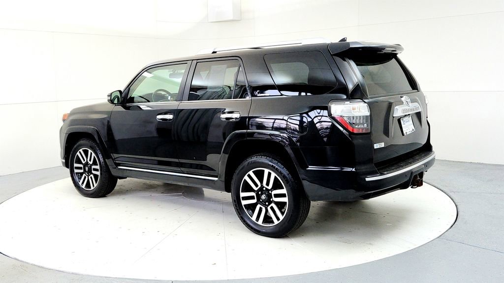 Used 2015 Toyota 4Runner Limited AWD/4WD image 4