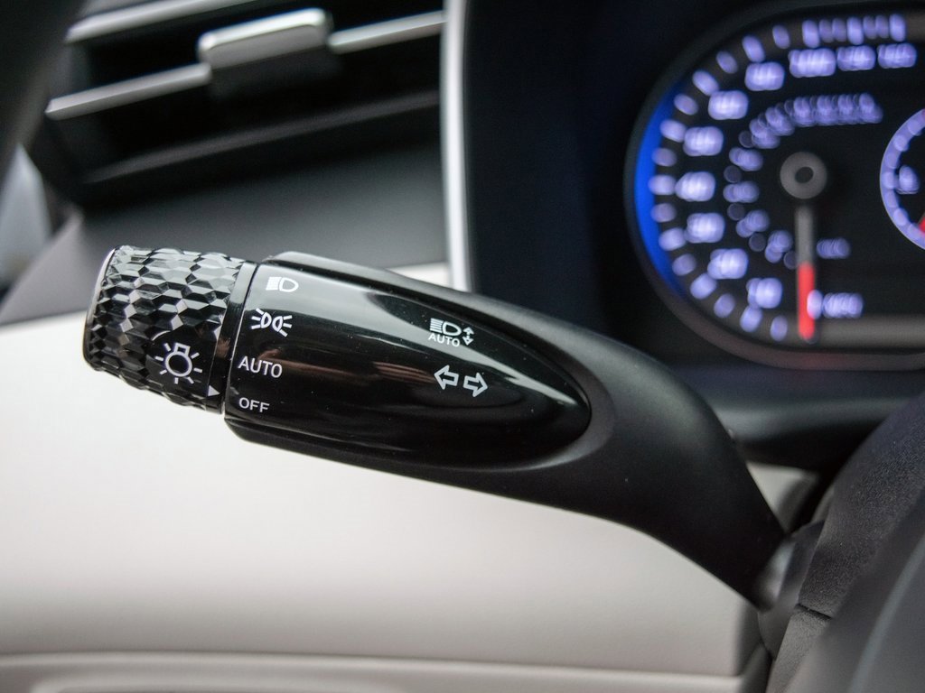 Used 2022 Hyundai Tucson SEL image 17