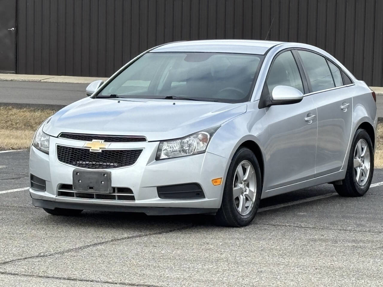 Used 2014 Chevrolet Cruze LT FWD image 4