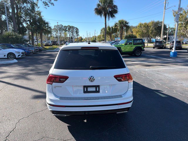 Used 2020 Volkswagen Tiguan SE R-Line FWD image 8