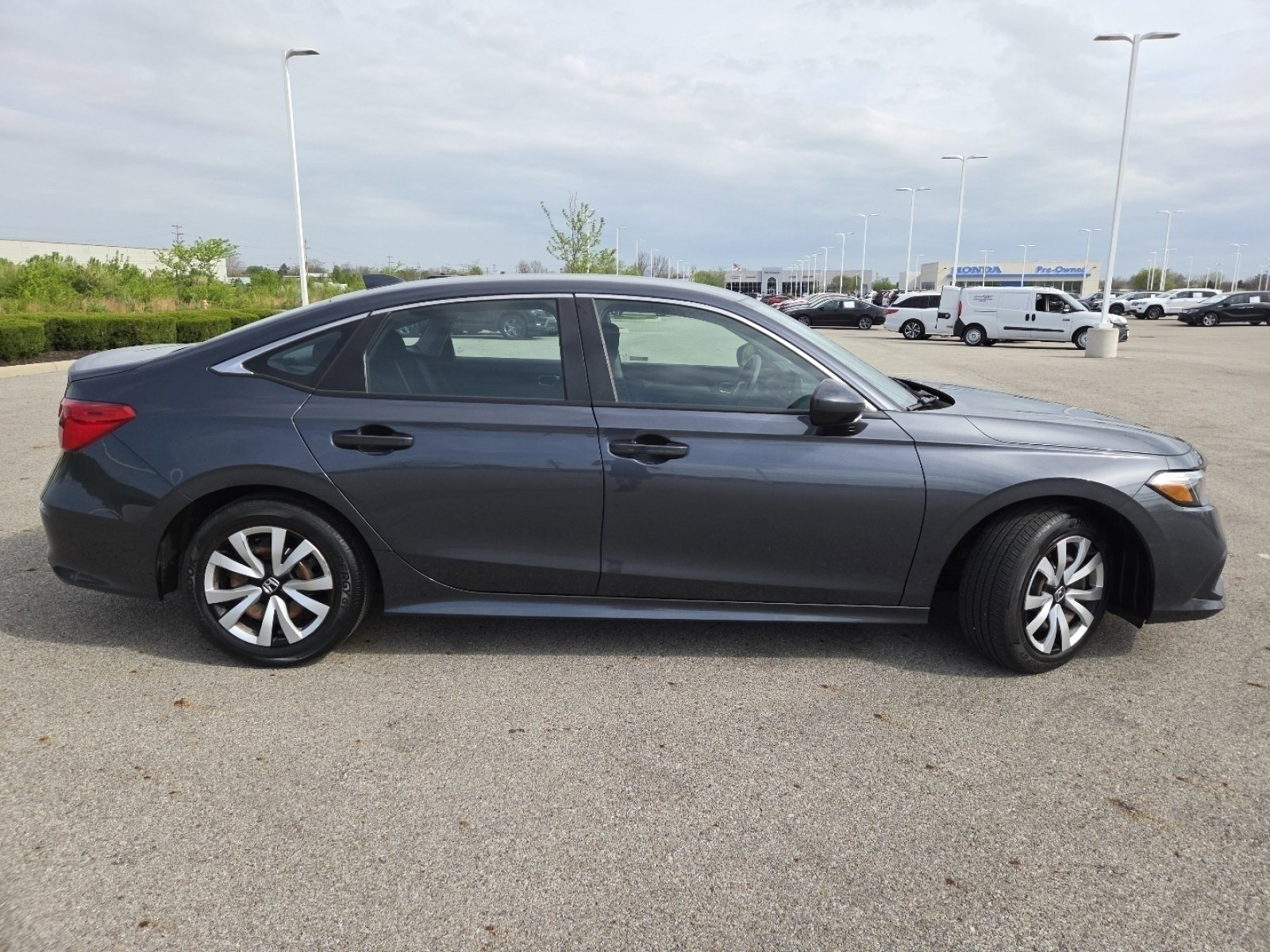 Used 2023 Honda Civic LX image 17
