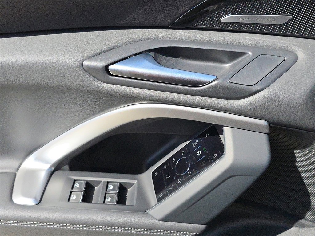 New 2025 Audi Q5 Premium Plus image 19