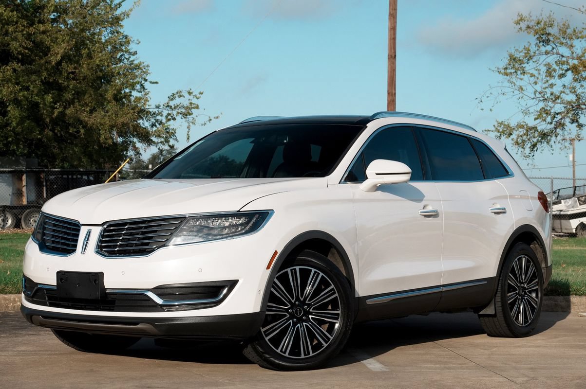 Used 2017 Lincoln MKX Black Label AWD/4WD image 2