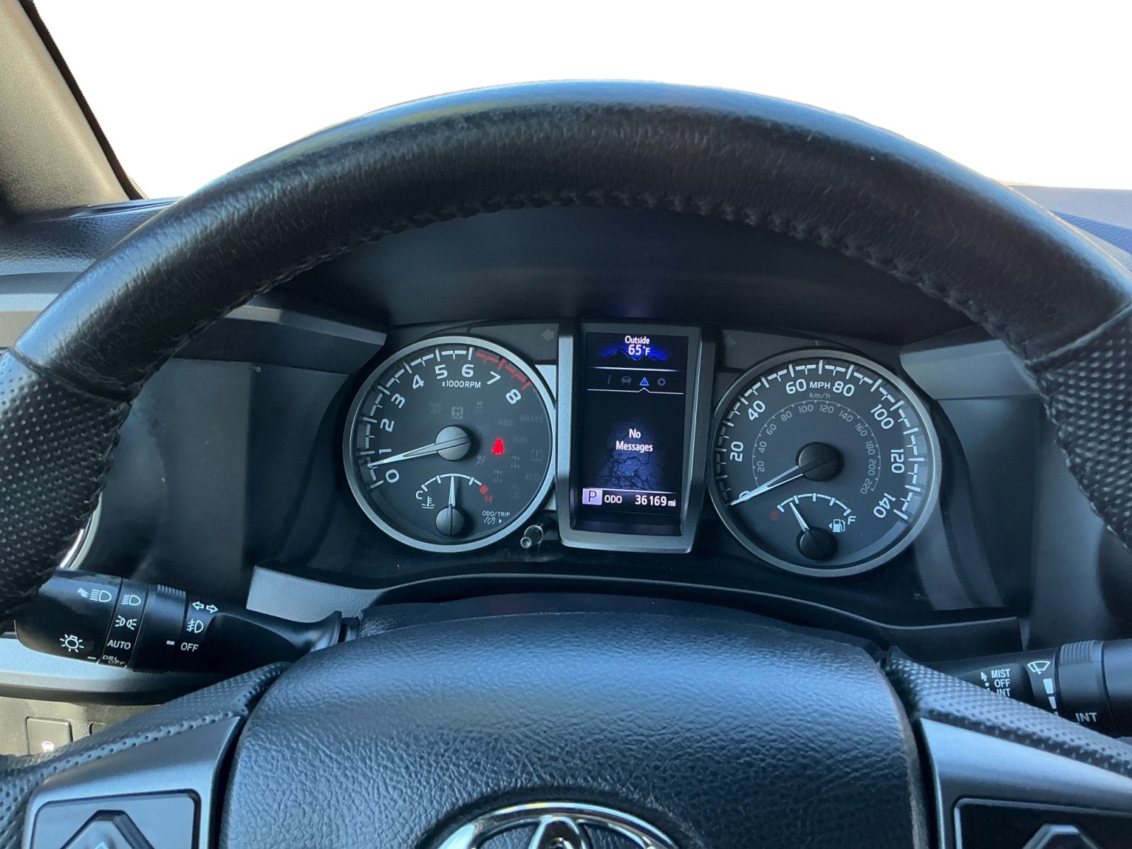 Used 2022 Toyota Tacoma TRD Off-Road w/ Technology Package image 12