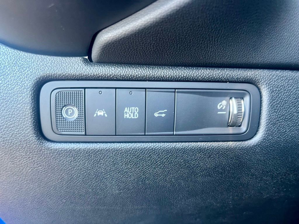 New 2025 Chevrolet Equinox EV RS w/ Active Safety Package 3 AWD/4WD image 20