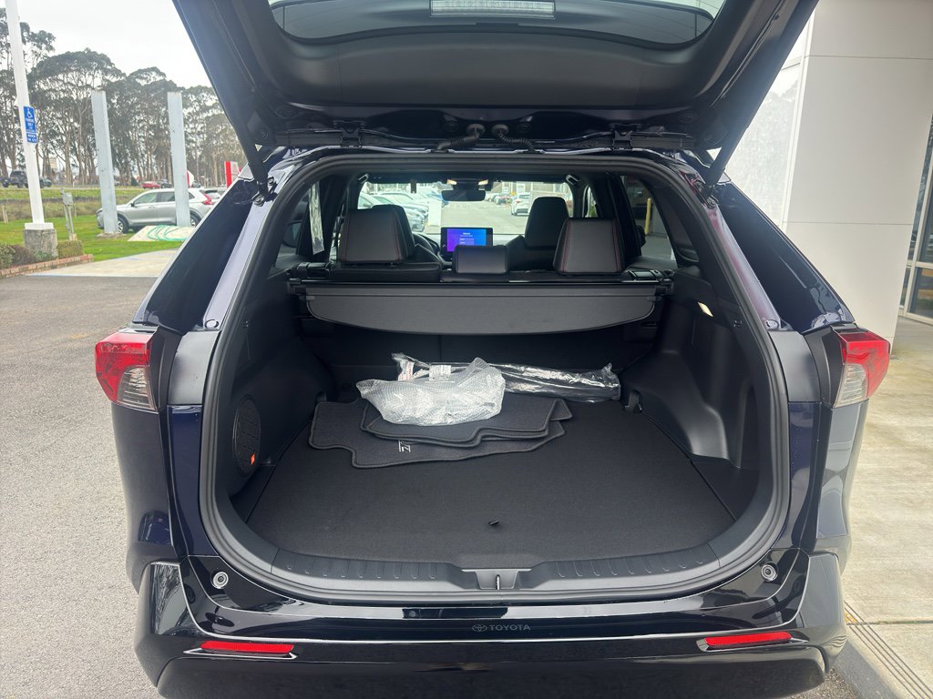 Used 2025 Toyota RAV4 XSE image 14
