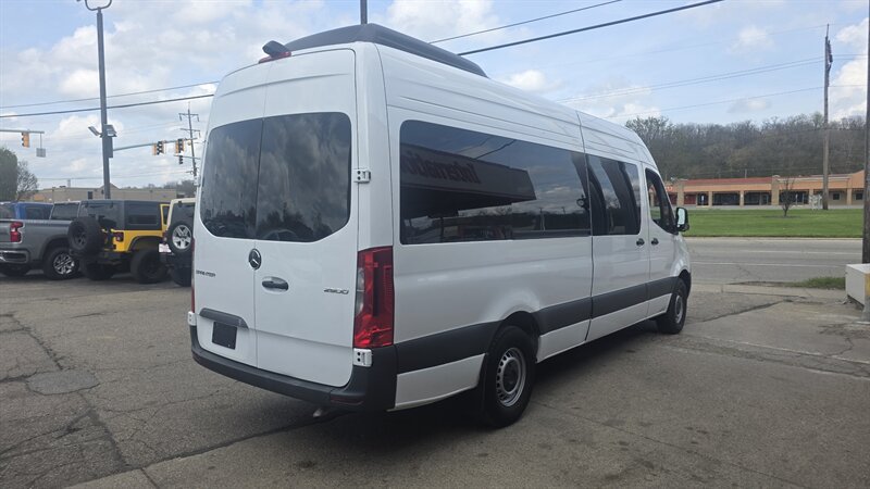 Used 2025 Mercedes-Benz Sprinter 2500 image 6
