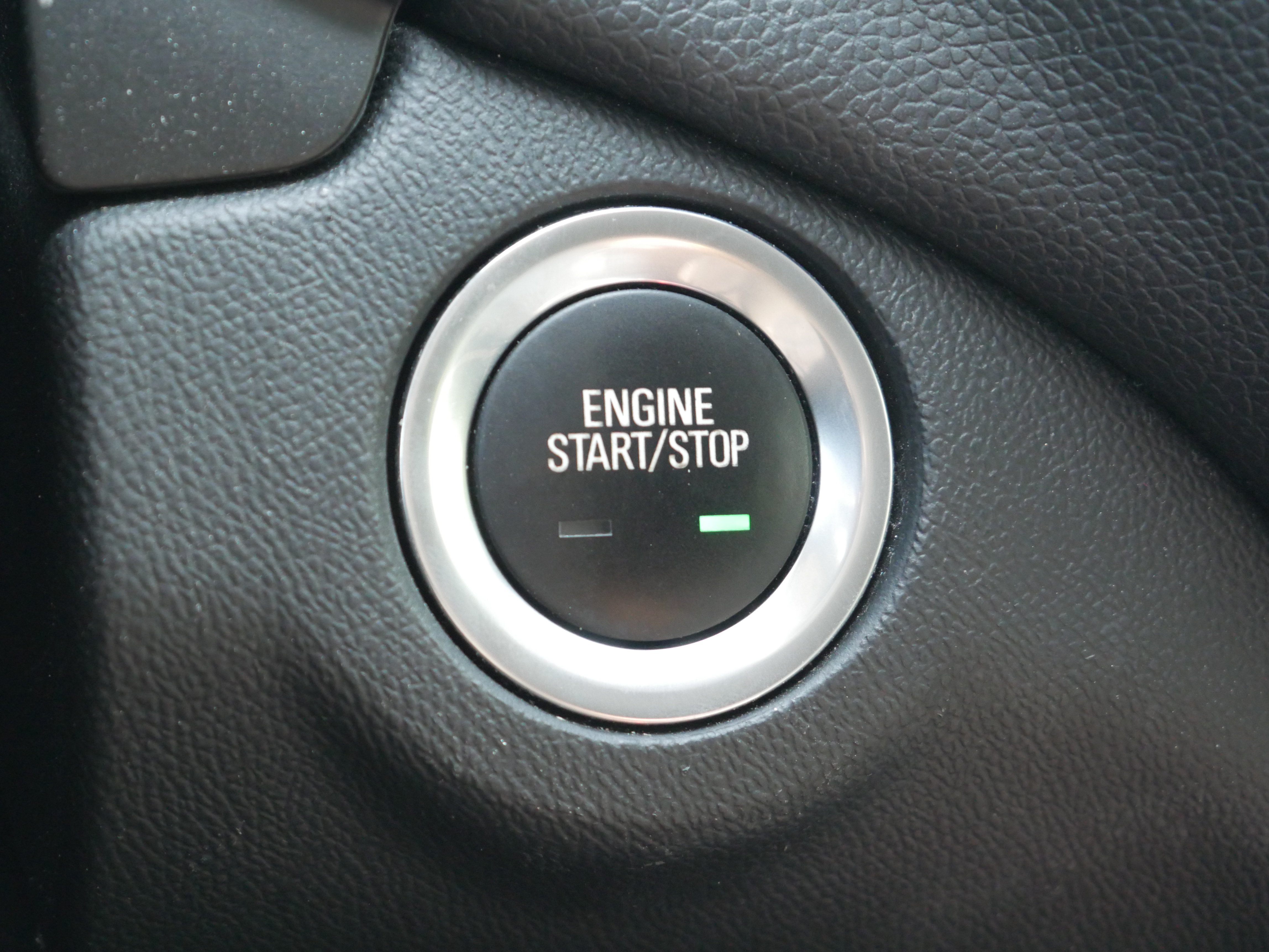 Certified 2020 Chevrolet Equinox LT AWD/4WD image 29