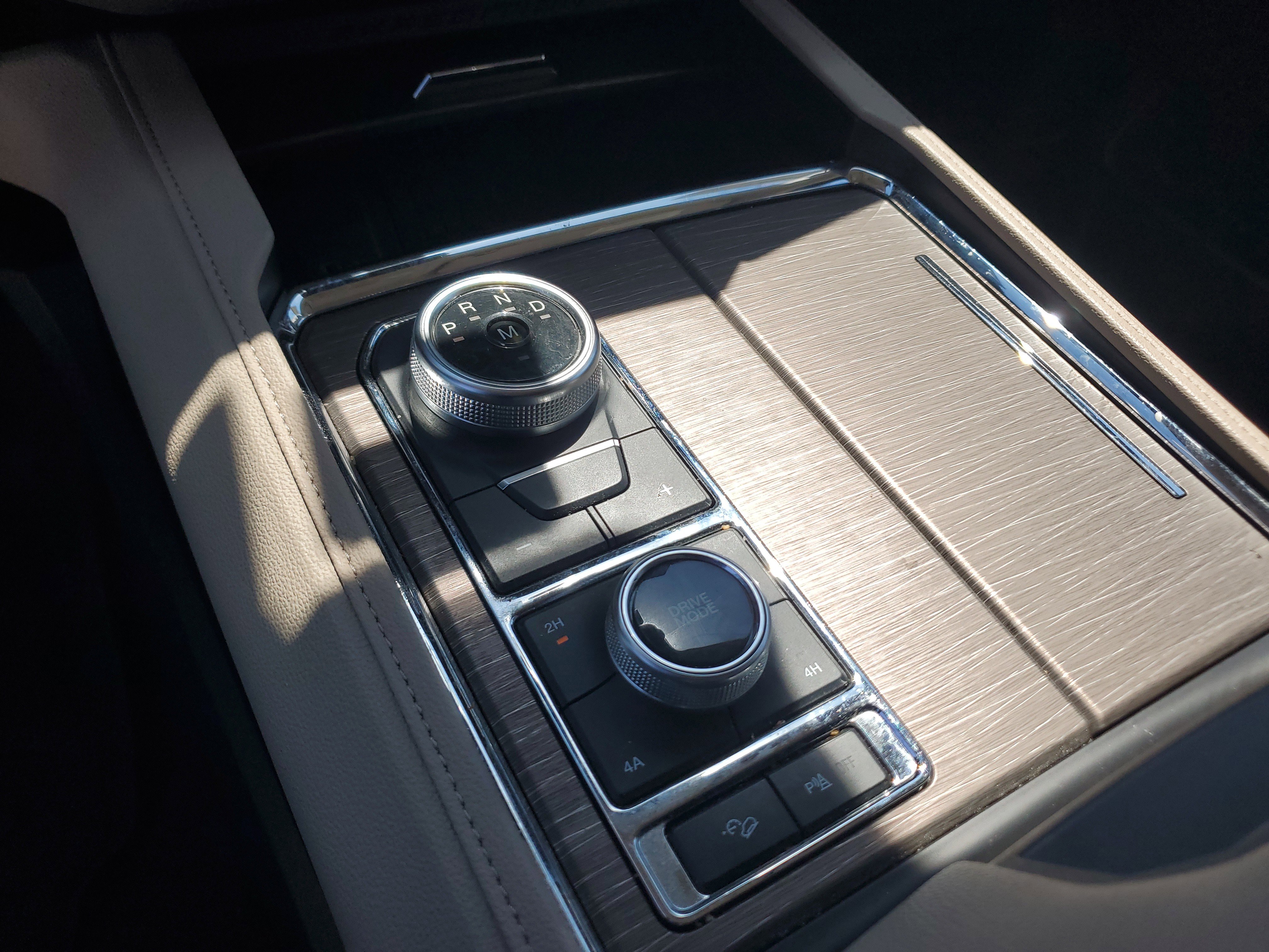 Certified 2024 Ford Expedition Max Limited image 27