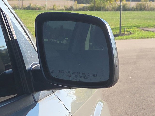 Used 2020 Dodge Journey SE FWD image 6