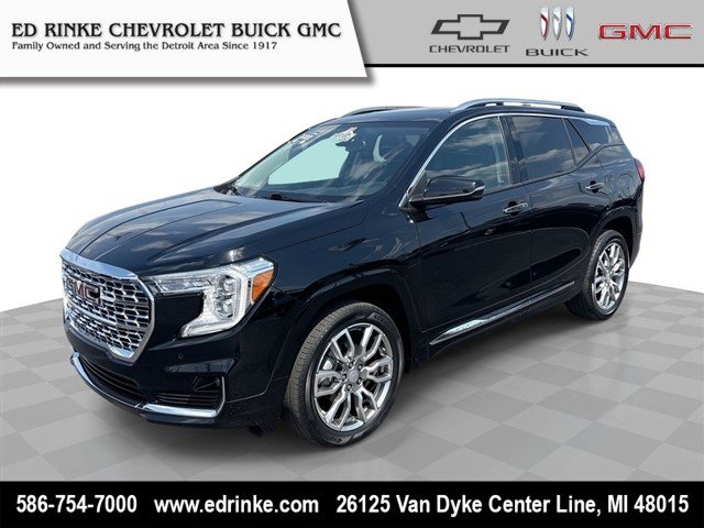 Used 2022 GMC Terrain Denali AWD/4WD image 1