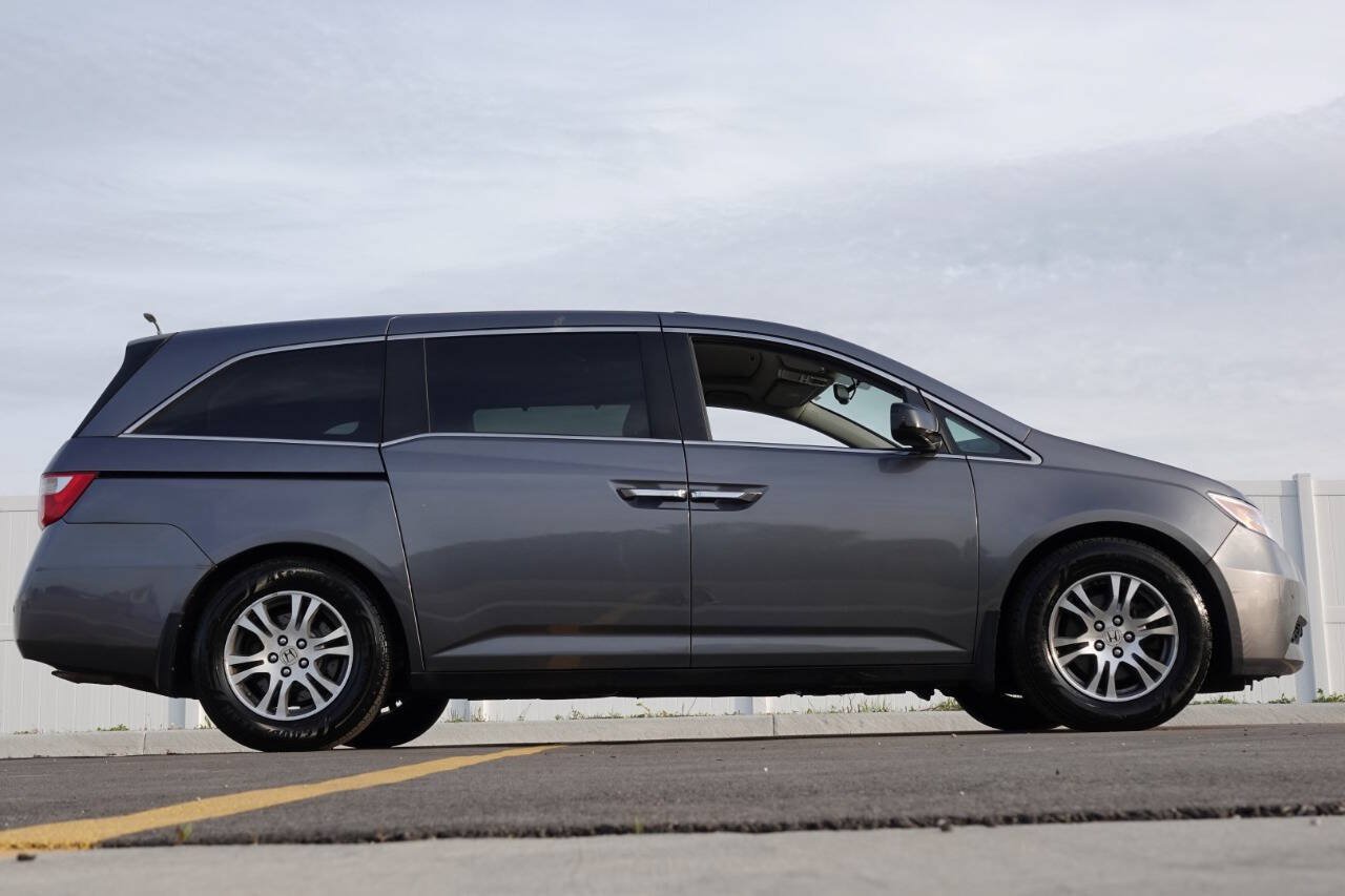 Used 2011 Honda Odyssey EX-L image 27