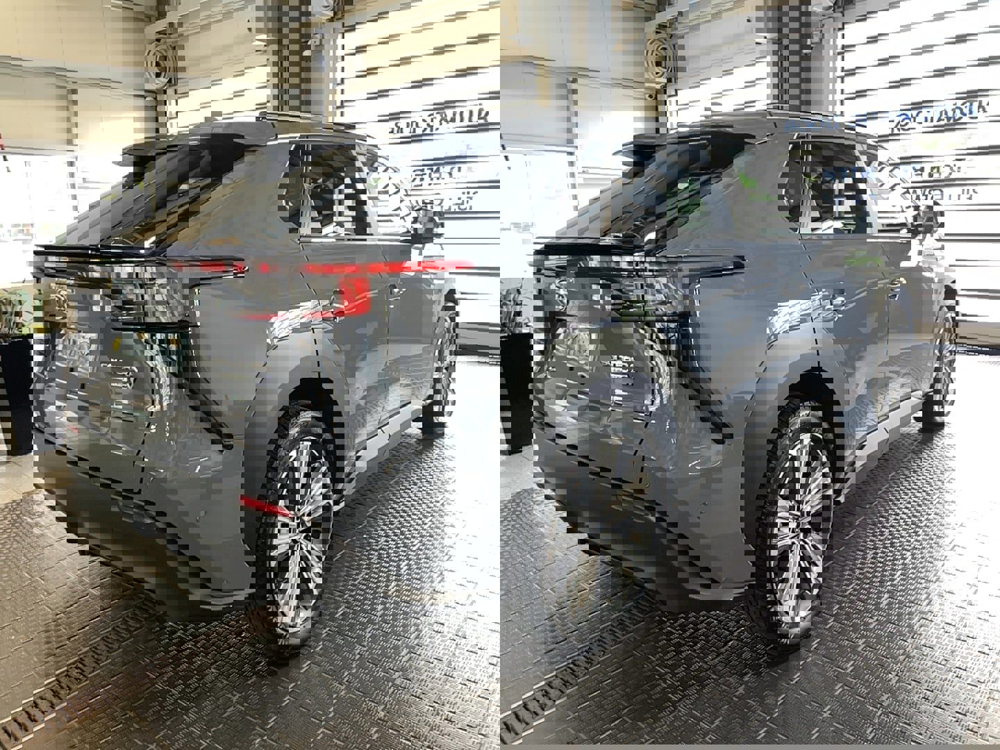 Used 2023 Subaru Solterra AWD image 22